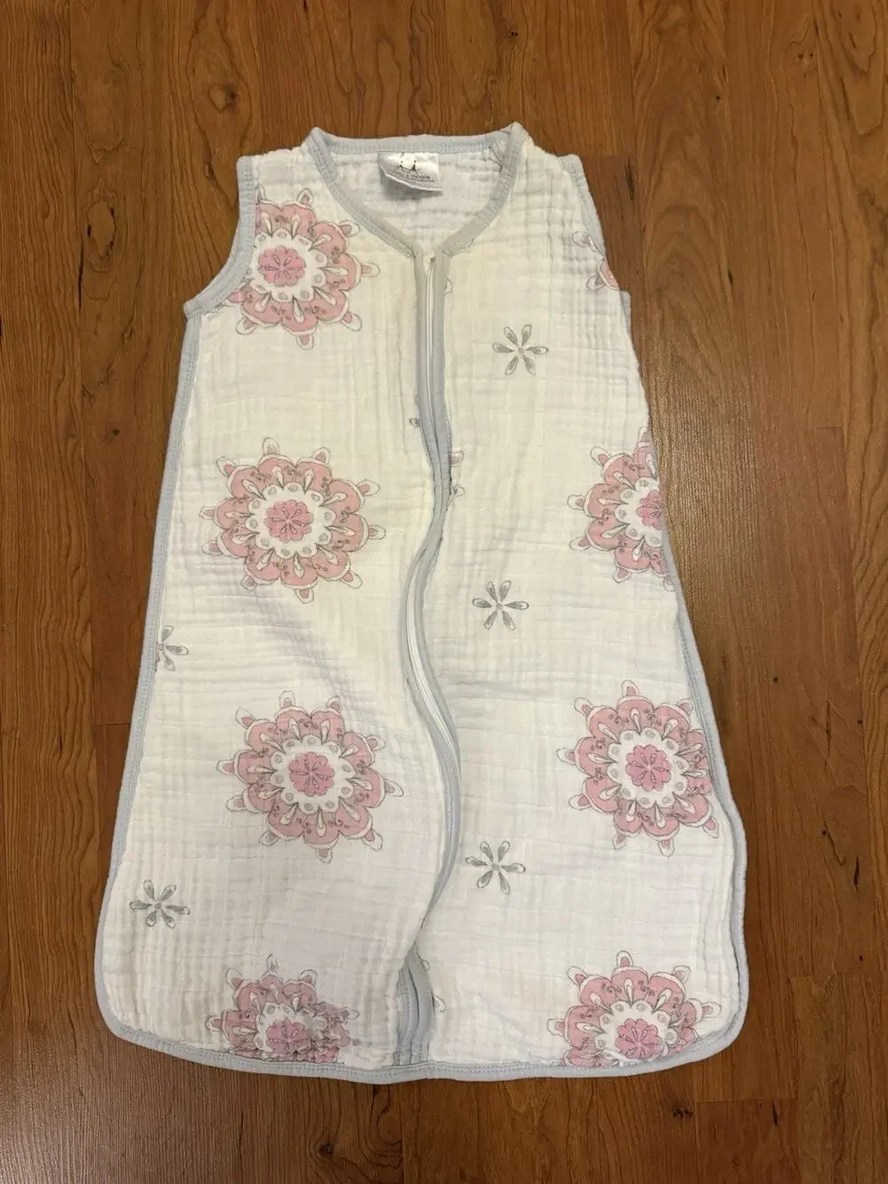 Aden + Anais Organic Cotton Muslin Sleeping Bag for Babies 0-6 Months Small